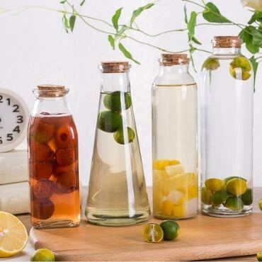 Size of glass juice bottles